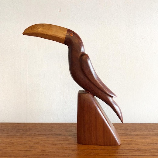 オオハシ、鳥のオブジェ、木彫、南米、モダンデザイン