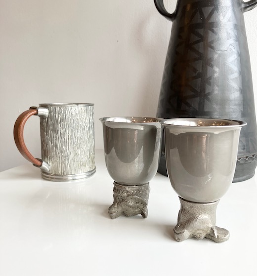 シルバーメタルカップ、スティラップ、ピューターカップ
