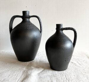 ヴィンテージ陶器、ルーマニア陶器、黒陶、花器、フォークアート、水差し
