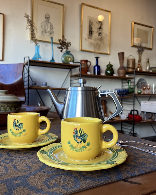 ヴィンテージ食器、イタリア陶器、ティファニー、カップ＆ソーサー