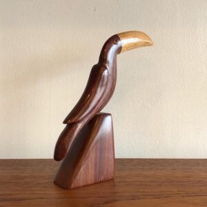 オオハシ、鳥のオブジェ、木彫、南米、モダンデザイン、フォークアート