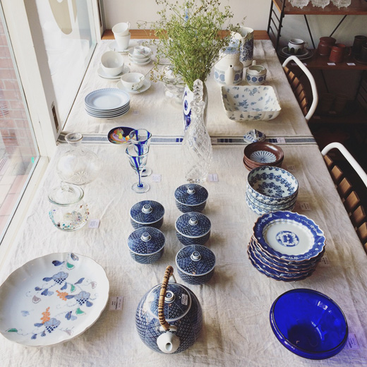ブルーアンドホワイト、夏のテーブルコーディネート、ヴィンテージ食器、和食器、北欧ヴィンテージ、青白