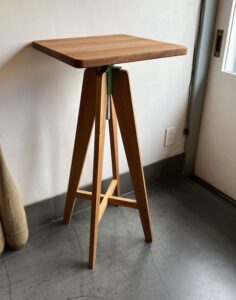 ヴィンテージ家具、リメイク家具、塑像台、花台、回転台