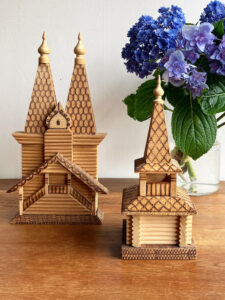 ロシア雑貨、木工品、木製、教会、スーベニア