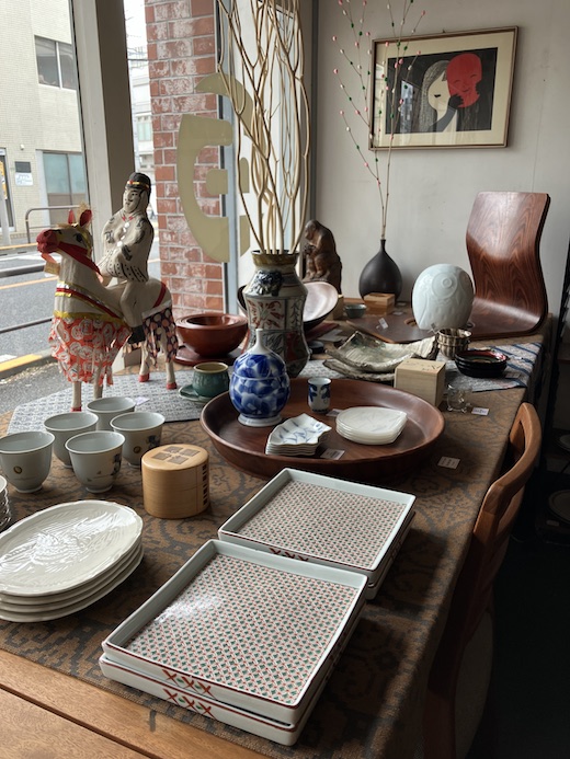 ナンセンス下北沢、ヴィンテージインテリア