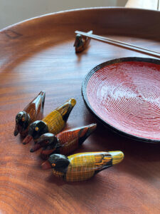 水鳥、カルガモ、鴨、箸置き、カトラリーレスト、木星、漆器